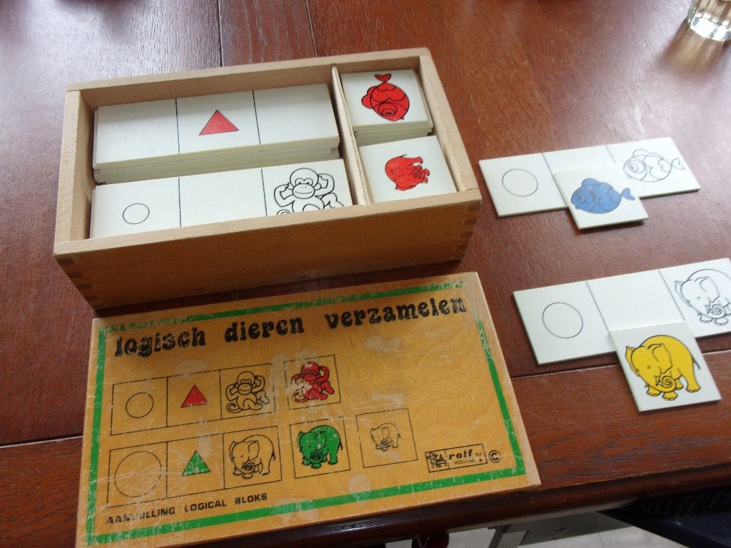 Schoolkist "LOGISCH DIEREN VERZAMELEN"  van Rolf, Ophalen of Verzenden, Gebruikt, Puzzelen