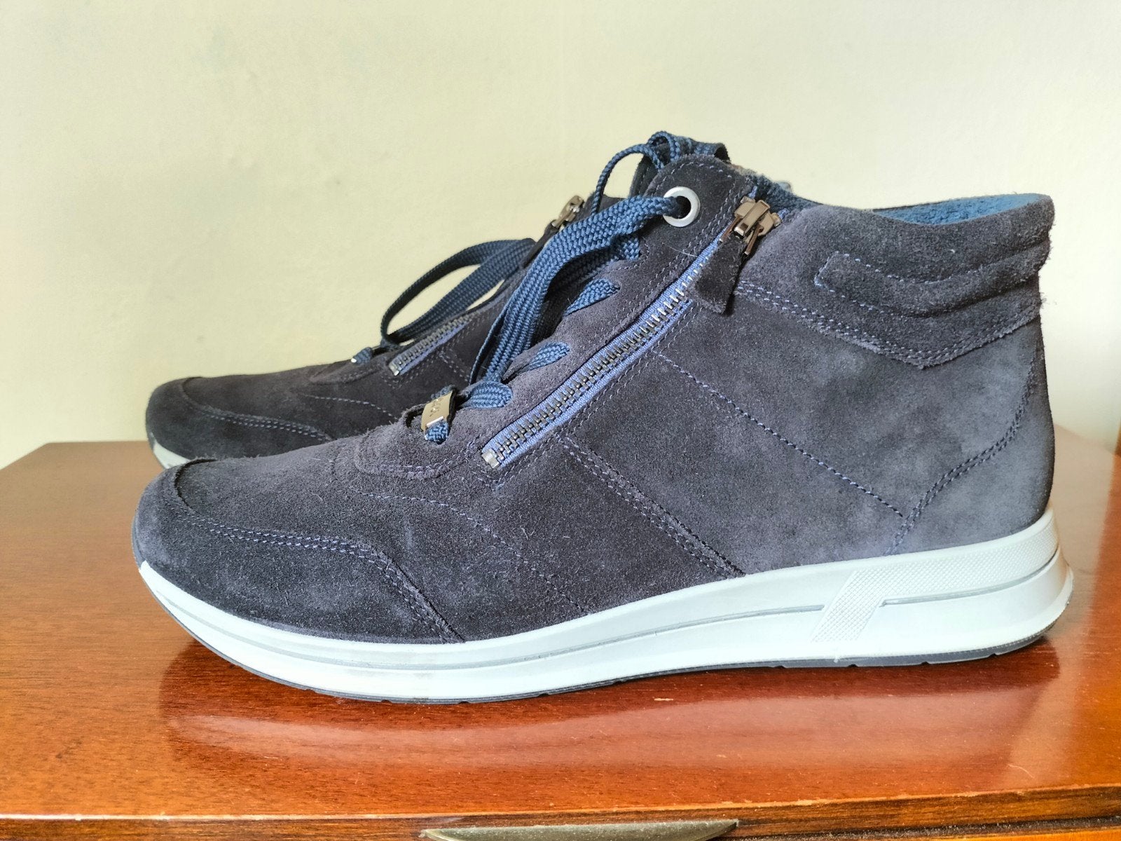 donkerblauwe hoge sneakers van Ara maat 7,5 / 41, Kleding | Dames, Schoenen, Ophalen, Blauw, Ara, Sneakers of Gympen