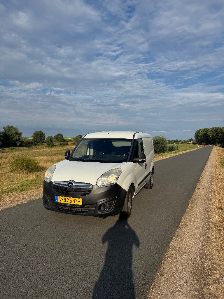 Opel Combo 1.3 CDTi Euro6 2016 L1H1 70KW, Stof, Wit, Origineel Nederlands, 22 km/l
