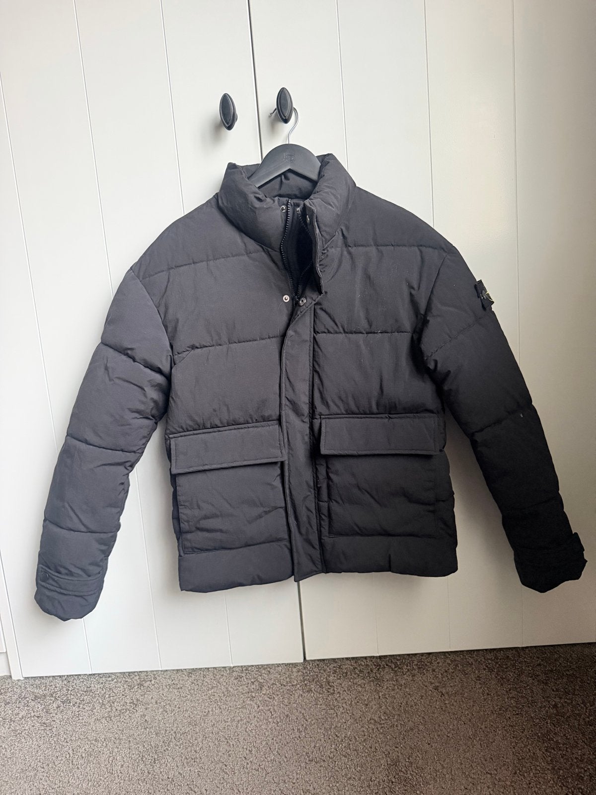 Stone Island Puffer Jas Zwart Maat M, Ophalen of Verzenden, Zo goed als nieuw, Maat 46 (S) of kleiner, Zwart