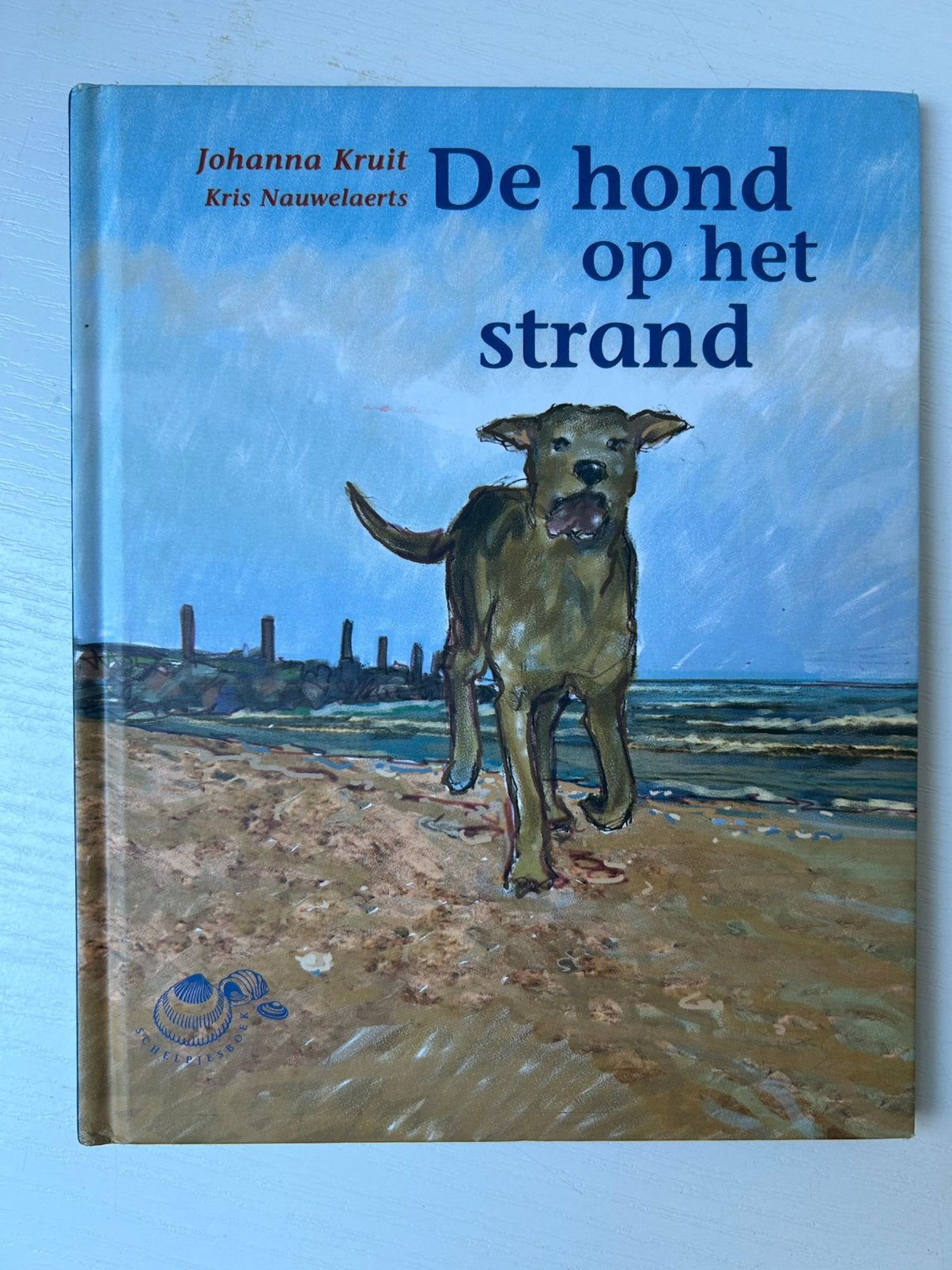 J. Kruit - De hond op het strand, Gelezen, Ophalen of Verzenden, J. Kruit, Nederlands