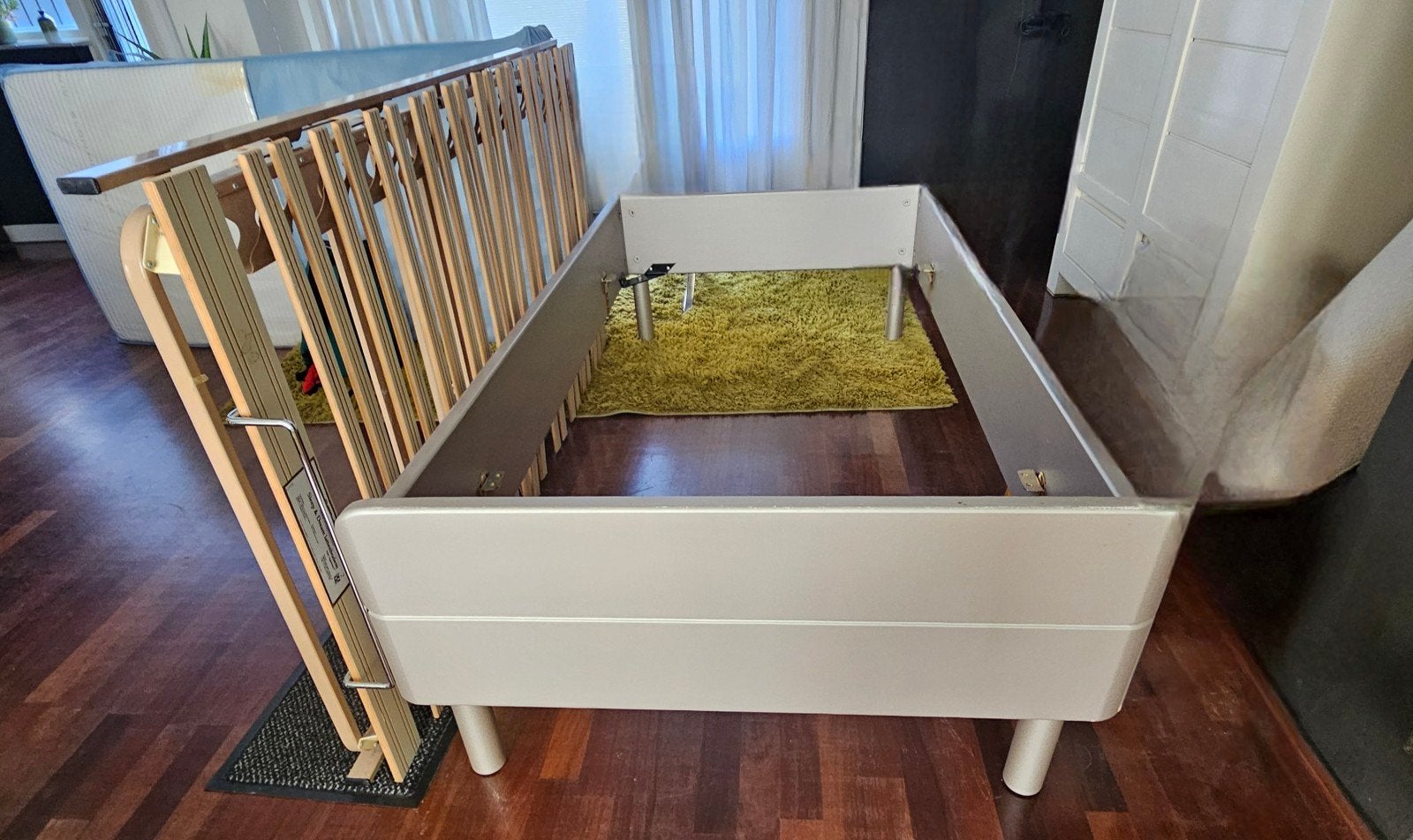 Seniorenbed 100x200 met elektrische lattenbodem en matras, Ophalen, 200 cm, Hout, 100 cm