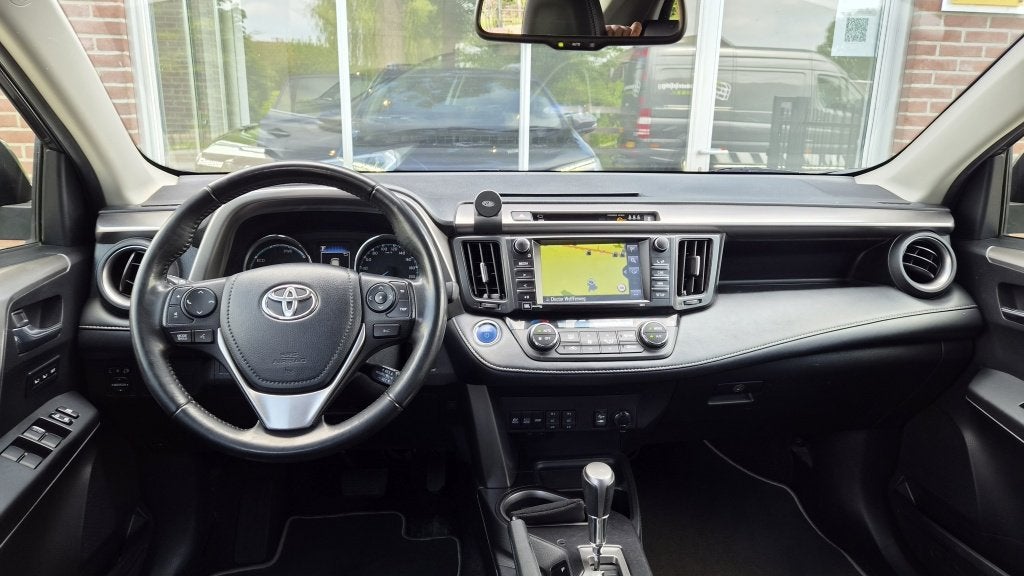 Toyota RAV4 2.5 Hybrid Executive AWD, BSM, JBL, Trekhaak NL, Auto's, Dealer onderhouden, Gebruikt, 1650 kg, Bedrijf
