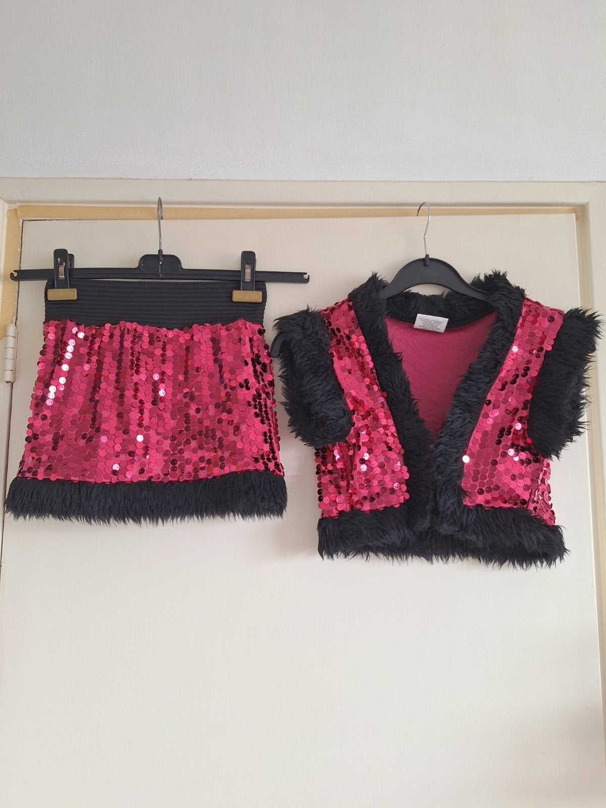 NIEUW! Roze glitter verkleedsetje: rokje+vestje maat 134-140, Kinderen en Baby's, Ophalen of Verzenden, Zo goed als nieuw, 134 t/m 140