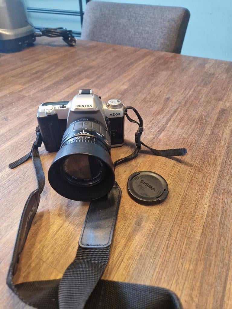 Pentax MZ-50 Spiegelreflexcamera met Sigma 28-80mm lens, Ophalen of Verzenden, Gebruikt, Spiegelreflex, Pentax