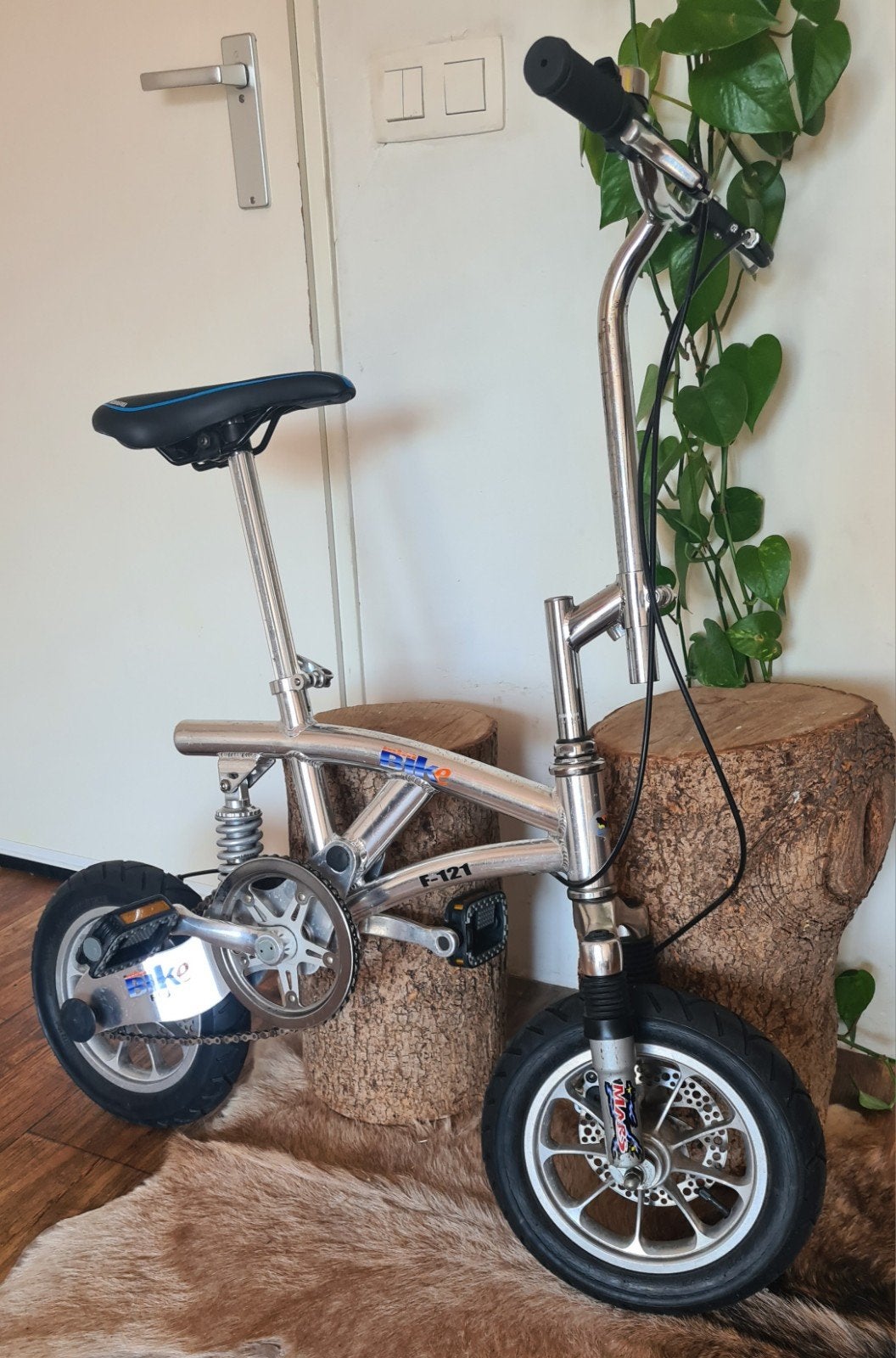 Nette F121 Vouwfiets || Mini bike || Dubbele vering!, Fietsen en Brommers, 14 tot 16 inch, Zo goed als nieuw, Deels opvouwbaar