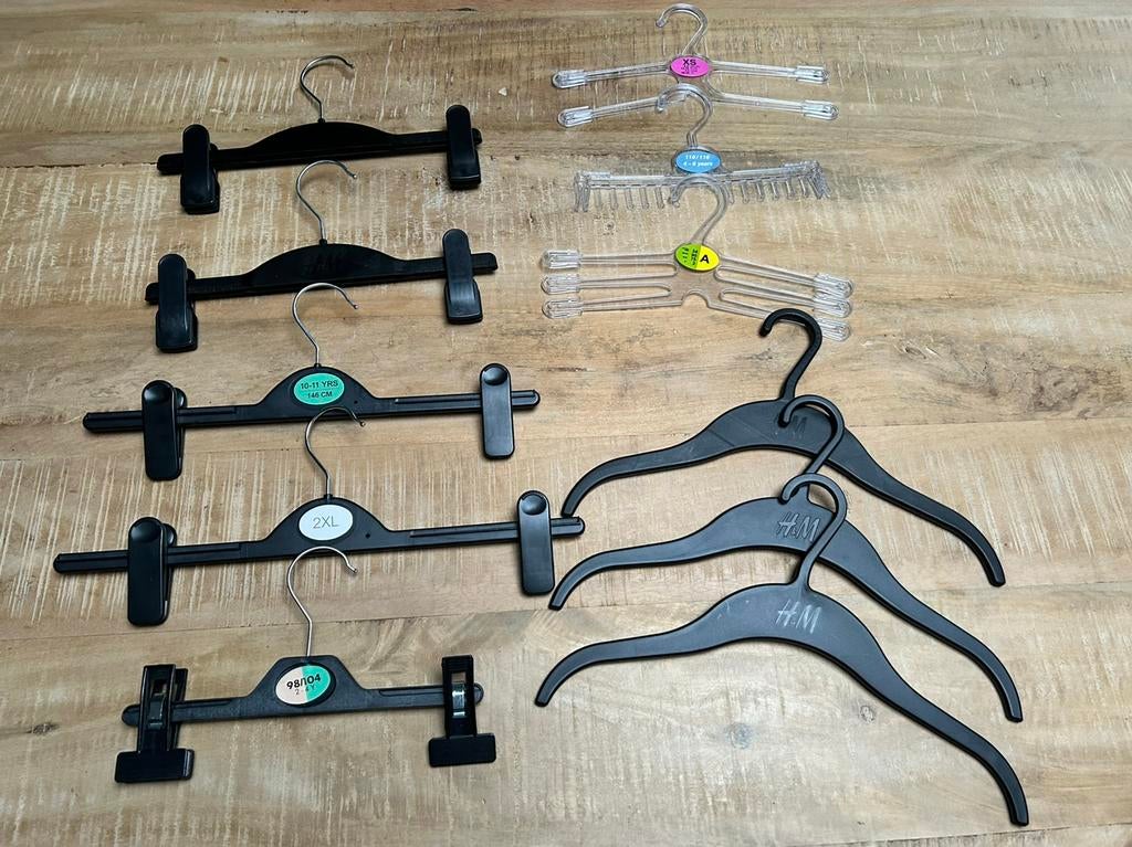 Gratis kledinghangers., Kleding | Dames, Ophalen, Zo goed als nieuw, Kunststof
