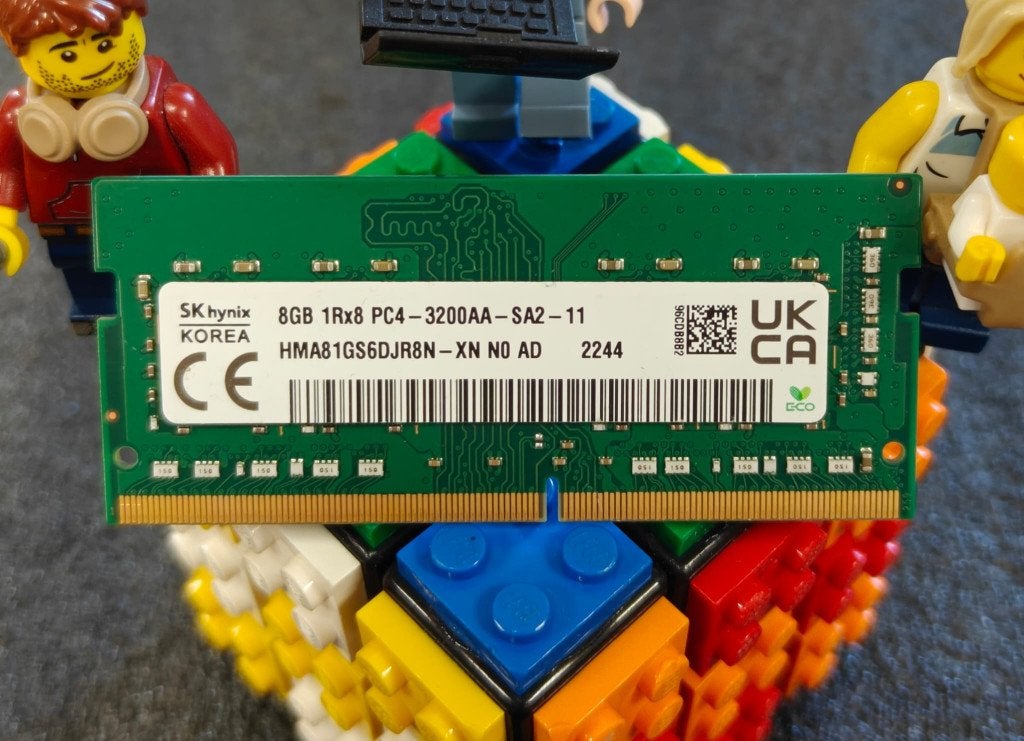 SK hynix HMA81GS6DJR8N-XN N0 AD 8GB DDR4 3200 SODIMM, DDR4, 8 GB, Ophalen of Verzenden, Zo goed als nieuw