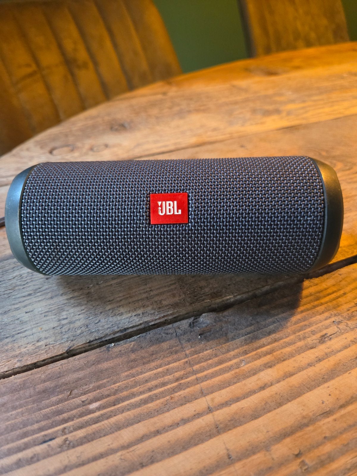 Jbl flip essential, Ophalen of Verzenden, Minder dan 60 watt, Overige typen, JBL