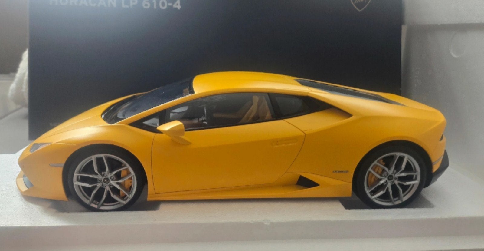 AutoArt Signature Lamborghini Huracan 1/12 Nieuwstaat, Ophalen of Verzenden