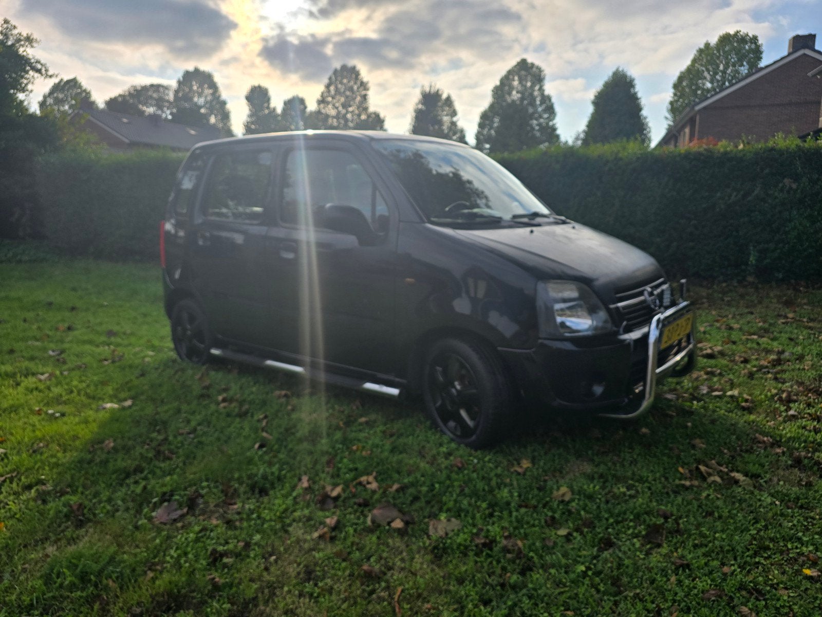 Opel Agila 1.2 I 16V 2004 Zwart, Auto's, Voorwielaandrijving, Zwart, Origineel Nederlands, Handgeschakeld