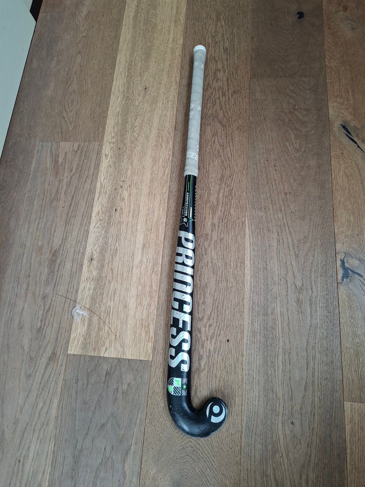 Princess hockeystick 35 inch, 15% carbon (rond 10-12 jr), Ophalen