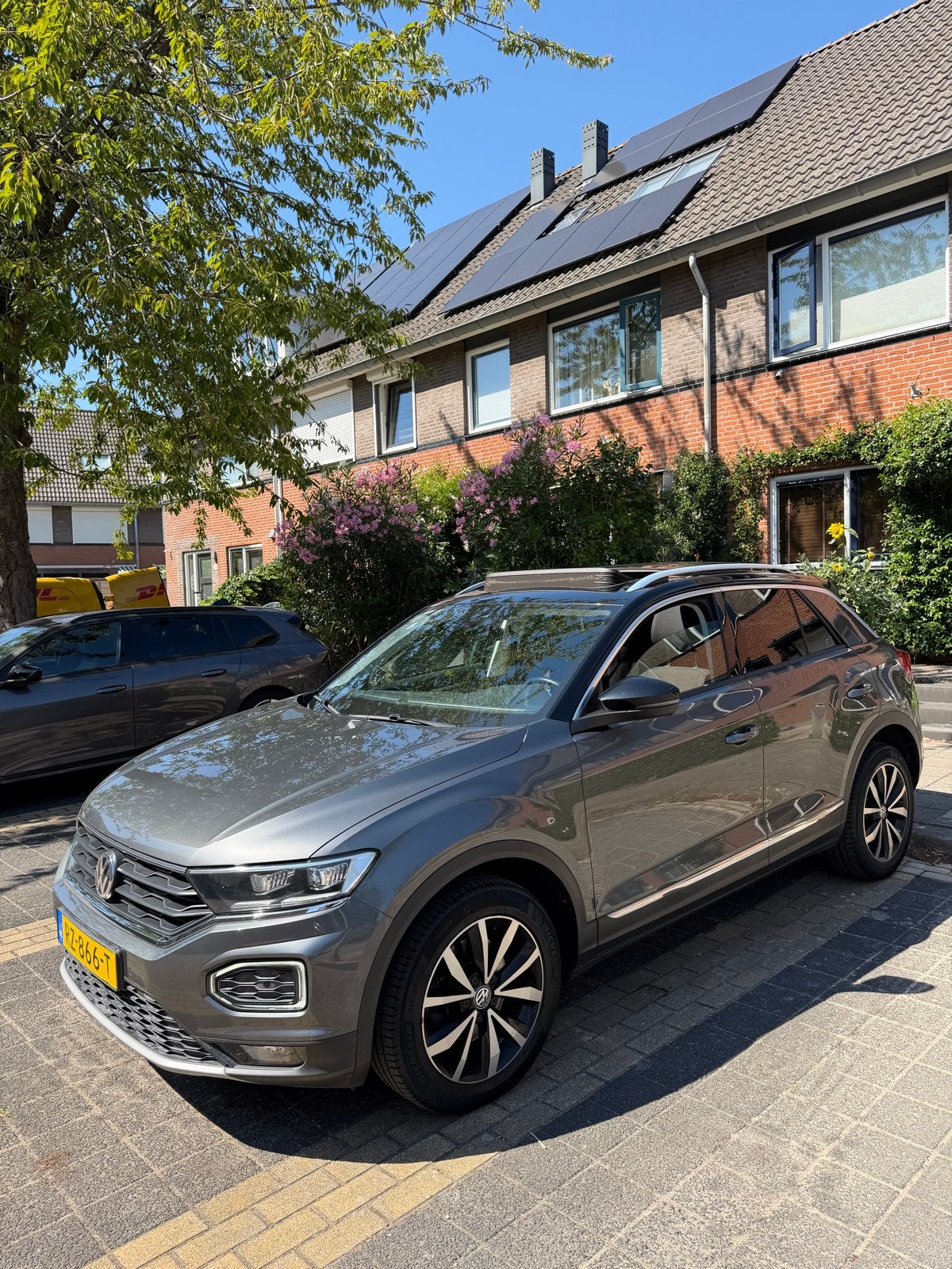 Volkswagen T-Roc 1.0 TSI 115pk 2018 Grijs, Auto's, Volkswagen, Voorwielaandrijving, Zwart, Origineel Nederlands, 115 pk