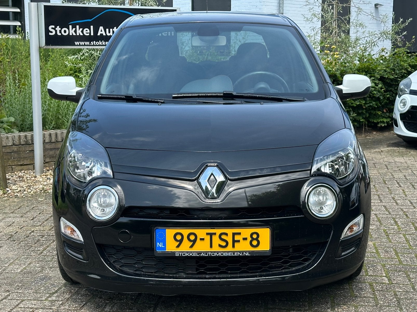 Renault Twingo Dynamique 1.2-16V 2012 Zwart✅, Voorwielaandrijving, 74 pk, Zwart, 4 cilinders