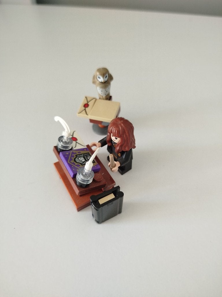 Lego set Harry Potter (Hermione + Hedwige), Ophalen of Verzenden, Zo goed als nieuw, Actiefiguurtje