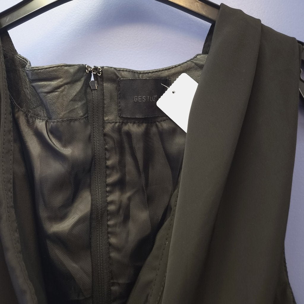 Gestuz leren jurk zwart maat 42 (valt als M) 100% leer 52056, Kleding | Dames, Maat 38/40 (M), Gestuz Fashion, Zwart, Ophalen of Verzenden