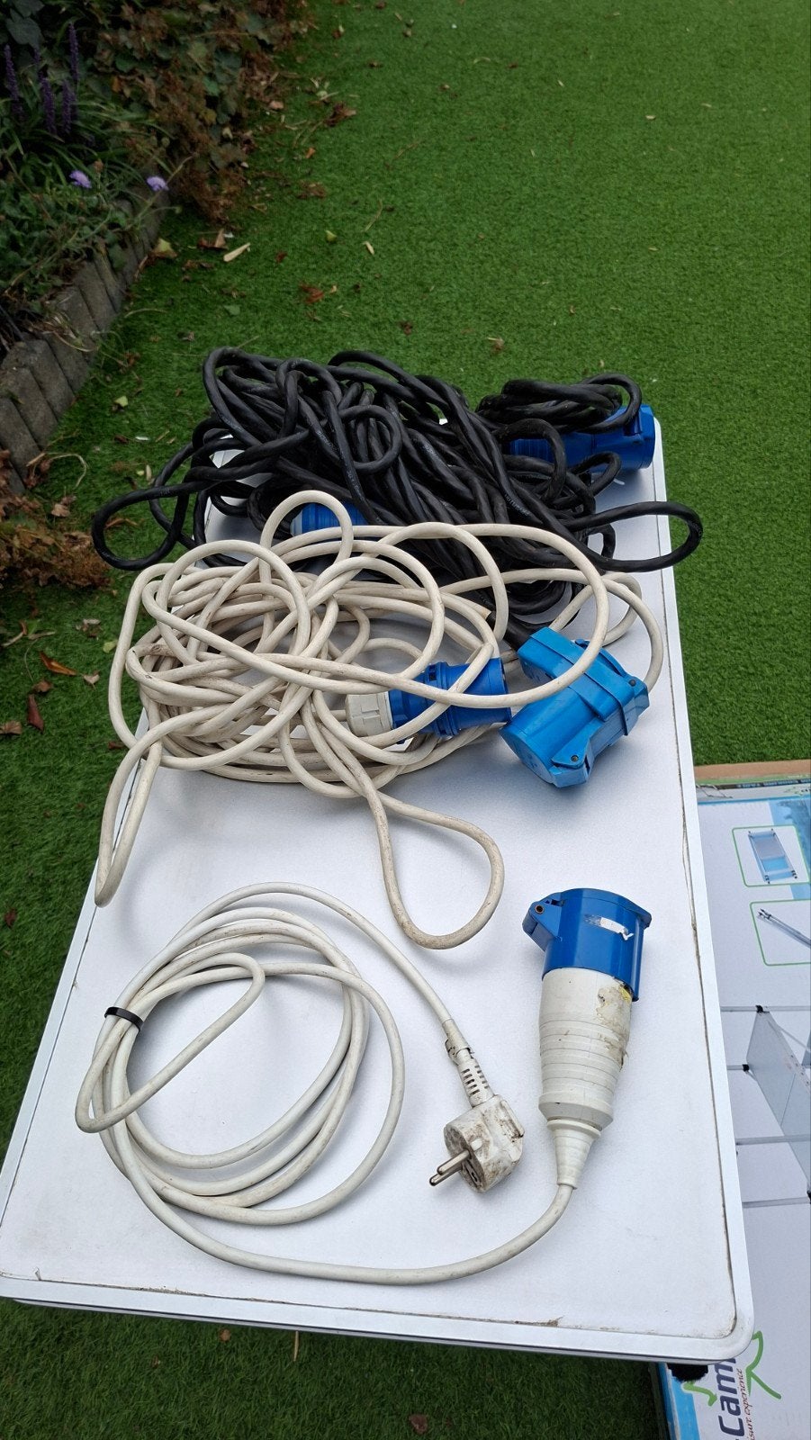 Diverse verlengkabels en campingstekkers, Caravans en Kamperen, Ophalen of Verzenden, Gebruikt