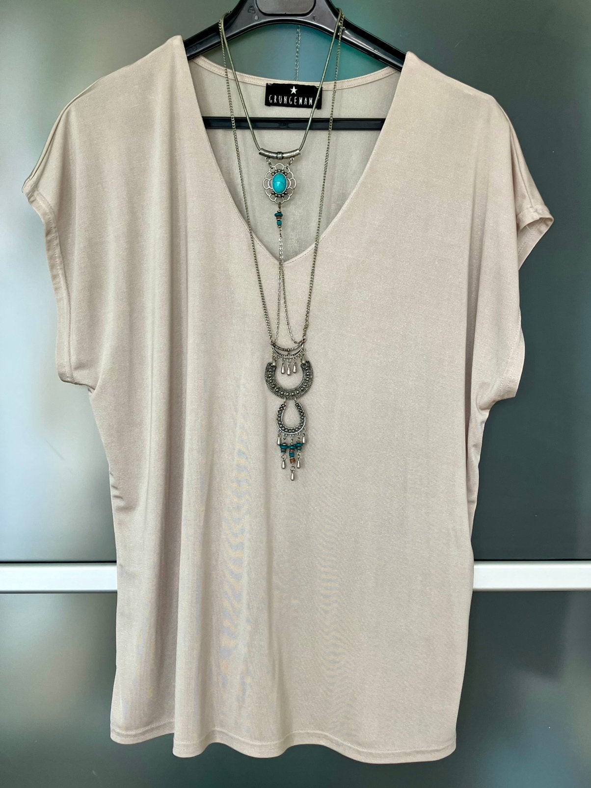 Silver Tone Layered Sautoir with Turquoise Beads & Pendants, Sieraden, Tassen en Uiterlijk, Kettingen, Gebruikt, Ophalen of Verzenden