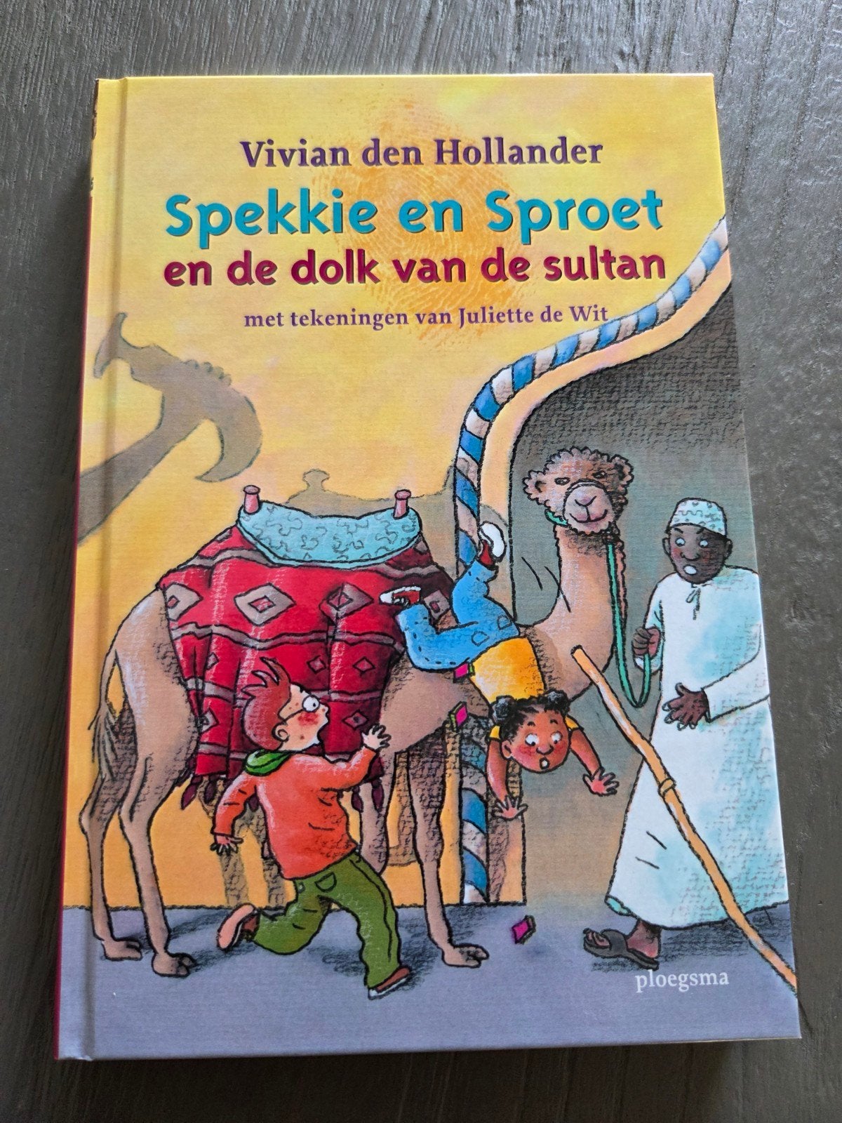 Boek Spekkie en Sproet en de dolk van de sultan, Ophalen of Verzenden, Nieuw, Vivian den Hollander