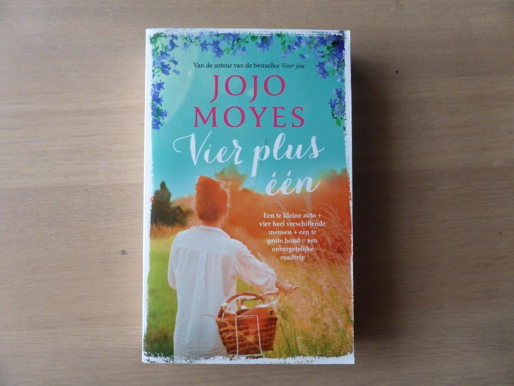 JoJo moyes vier plus één, Ophalen of Verzenden, Zo goed als nieuw