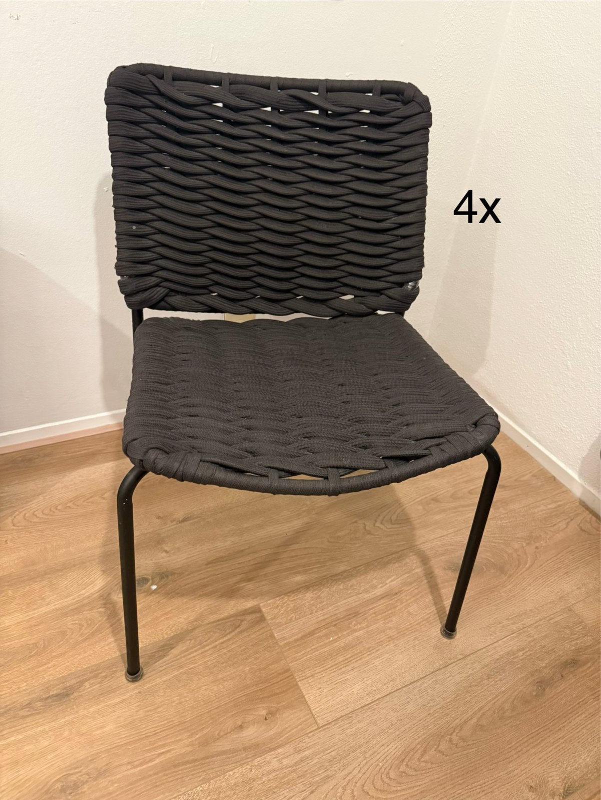 4 Stoellen - IKEA Tegelön (Binnen en Buiten), Huis en Inrichting, Ophalen, Kunststof, Gebruikt, Zwart