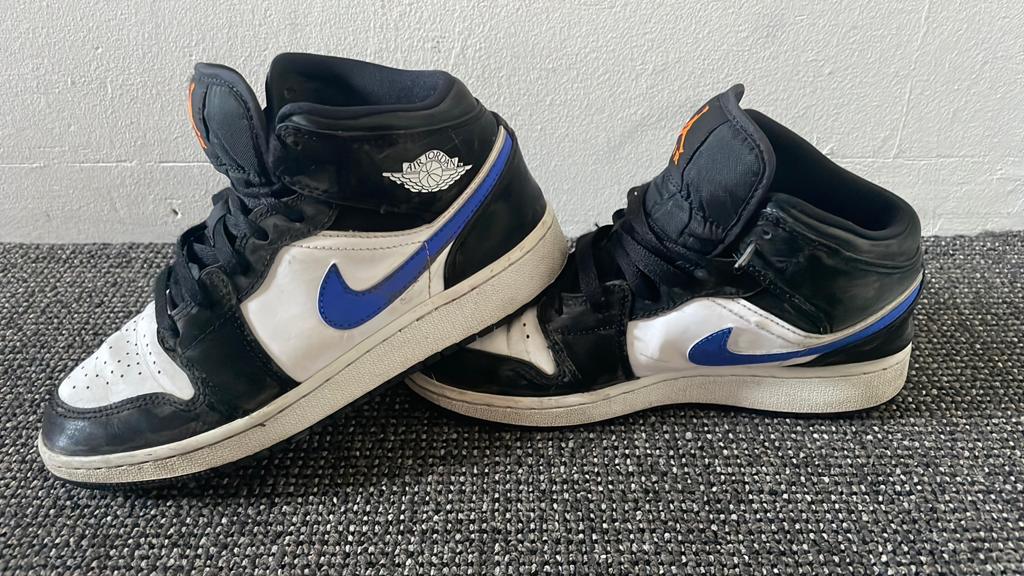 Jordan 1 zwart maat 37,5, Ophalen, Zwart, Sneakers of Gympen, Zo goed als nieuw