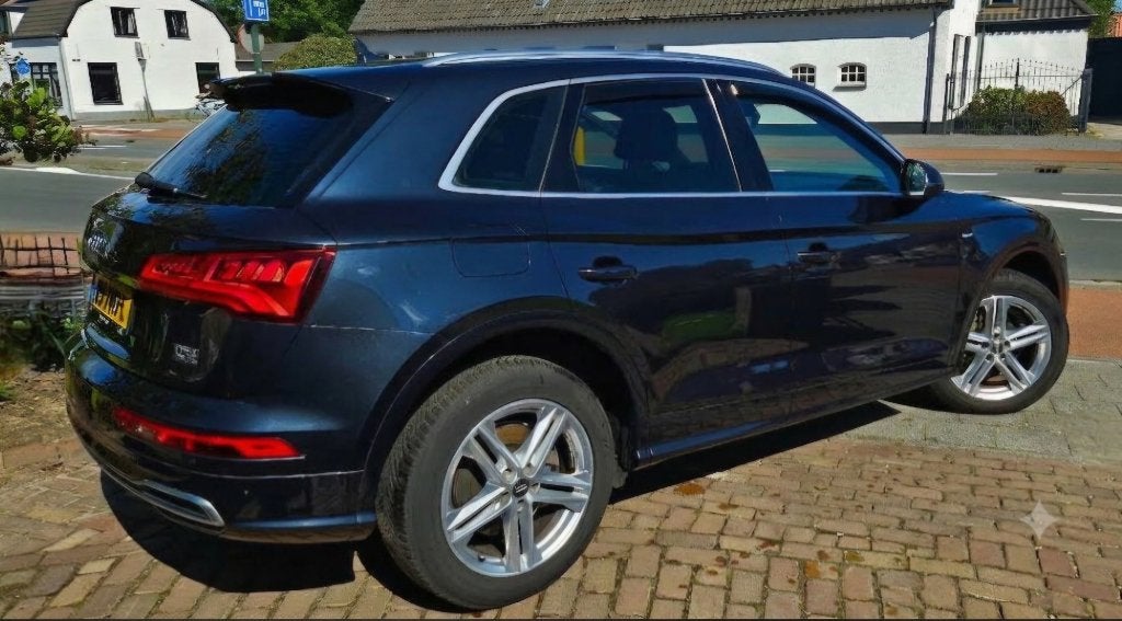 Audi Q5 2.0 Tfsi Quattro S-Line 2017 Blauw 101.000 km, Auto's, Automaat, Zwart, 4 cilinders, Blauw