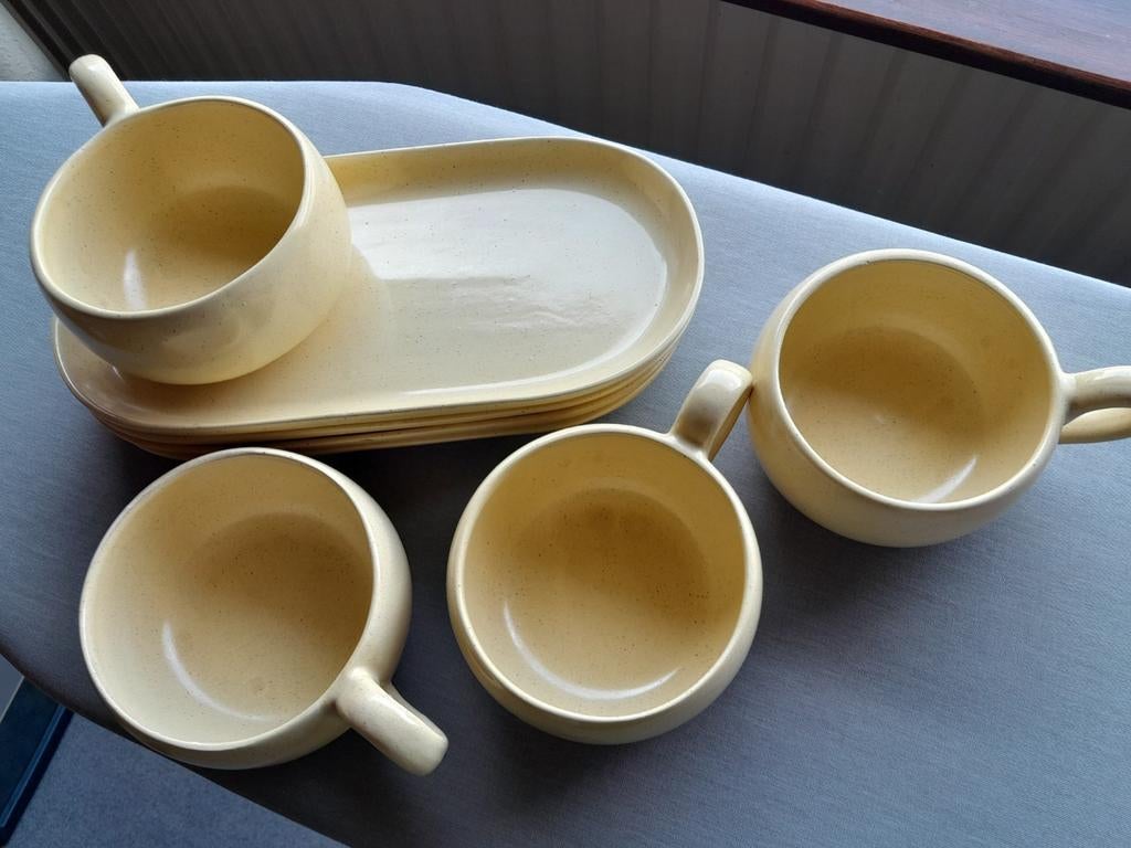 Soepkommen met schotel,, Ophalen