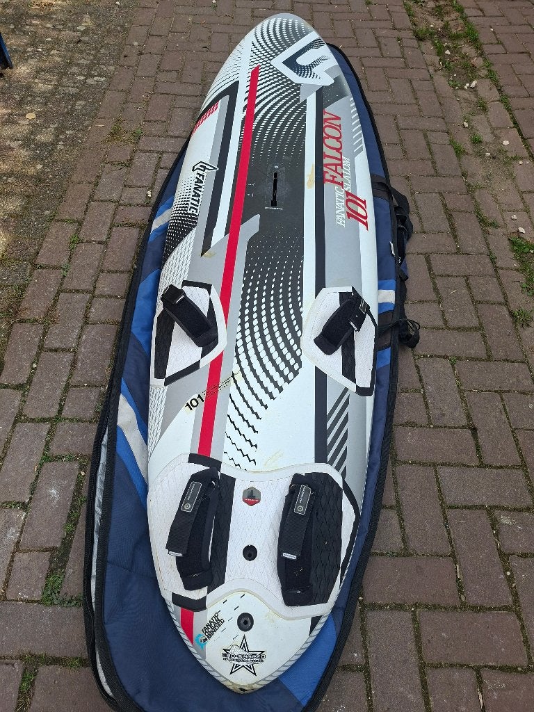 Fanatic Falcon Slalom 101 ltr te koop 125€, Watersport en Boten, Ophalen, Gebruikt, Fanatic, Plank