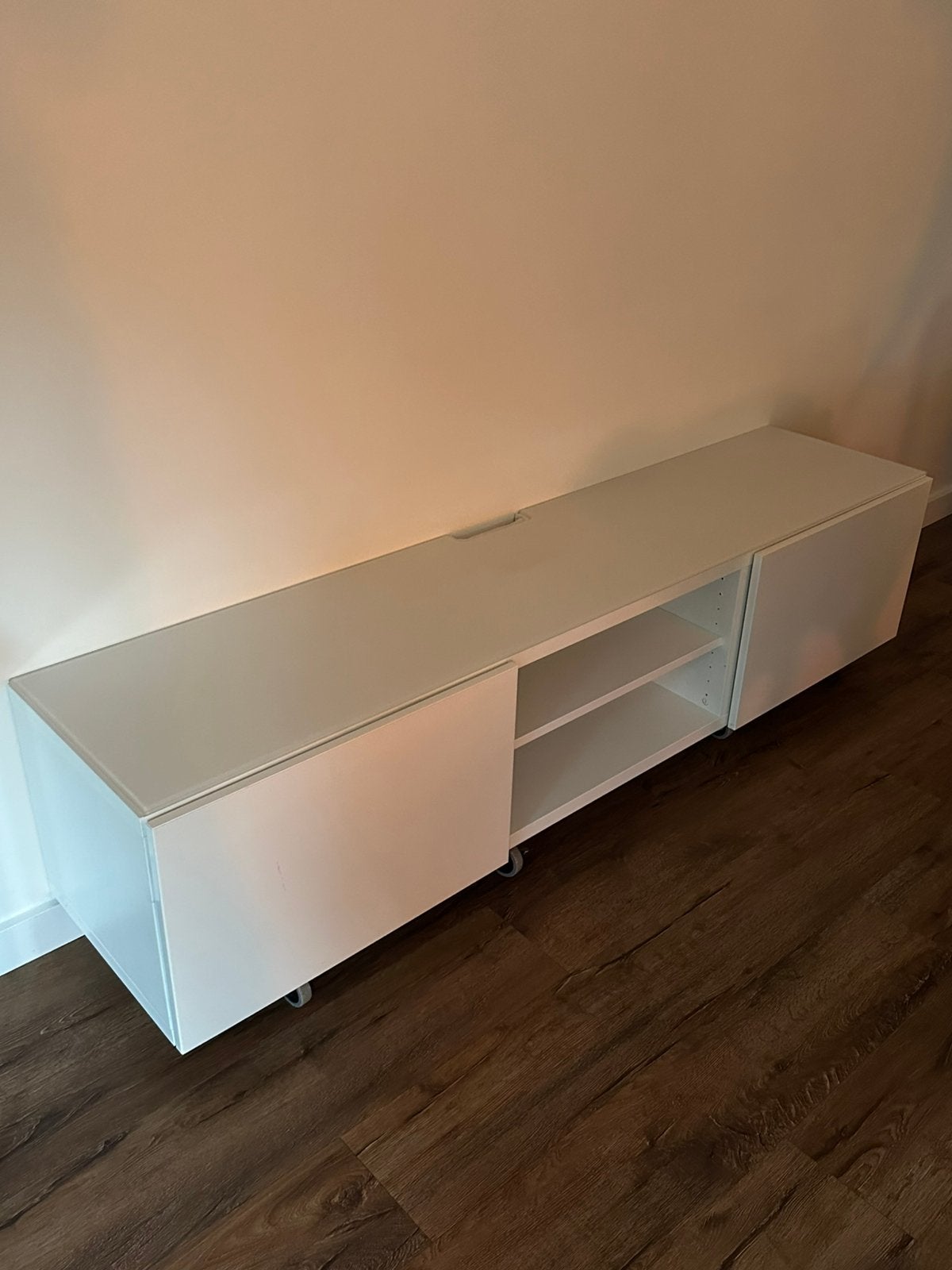 IKEA BESTÅ tv-meubel | Wit, incl. Glasplaat, lade & planken, Ophalen, 150 tot 200 cm, Minder dan 100 cm, 25 tot 50 cm
