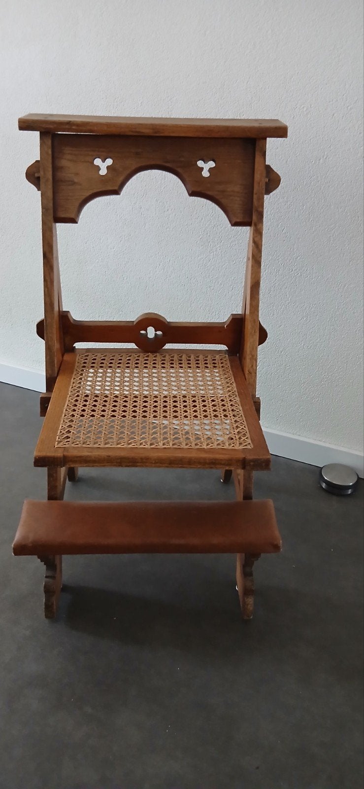 Antieke bidstoel met rieten zitting, Antiek en Kunst, Ophalen