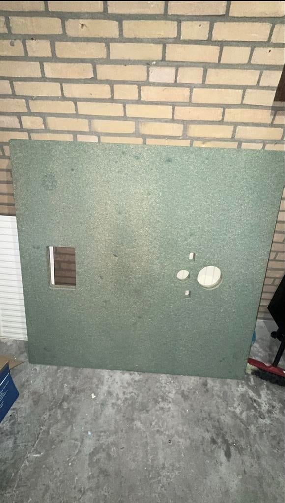 2x Toiletplaat/ Toiletachterwand/ Spaanplaat 125x120cm, 18mm, Ophalen of Verzenden, Zo goed als nieuw, Hout, Minder dan 20 mm