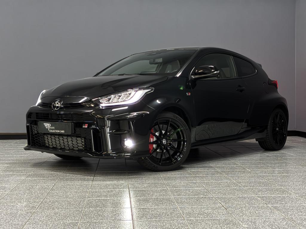 Toyota Yaris 1.6 GR Performance 44 (bj 2021), Auto's, Toyota, 1618 cc, Gebruikt, 4 stoelen, Alcantara