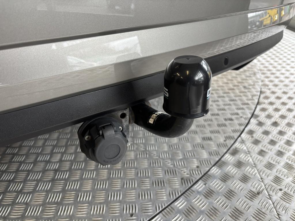 Skoda Octavia 1.0 TSi Grt. Style Business, Lederen bekleding, Voorwielaandrijving, Stof, Gebruikt, Origineel Nederlands