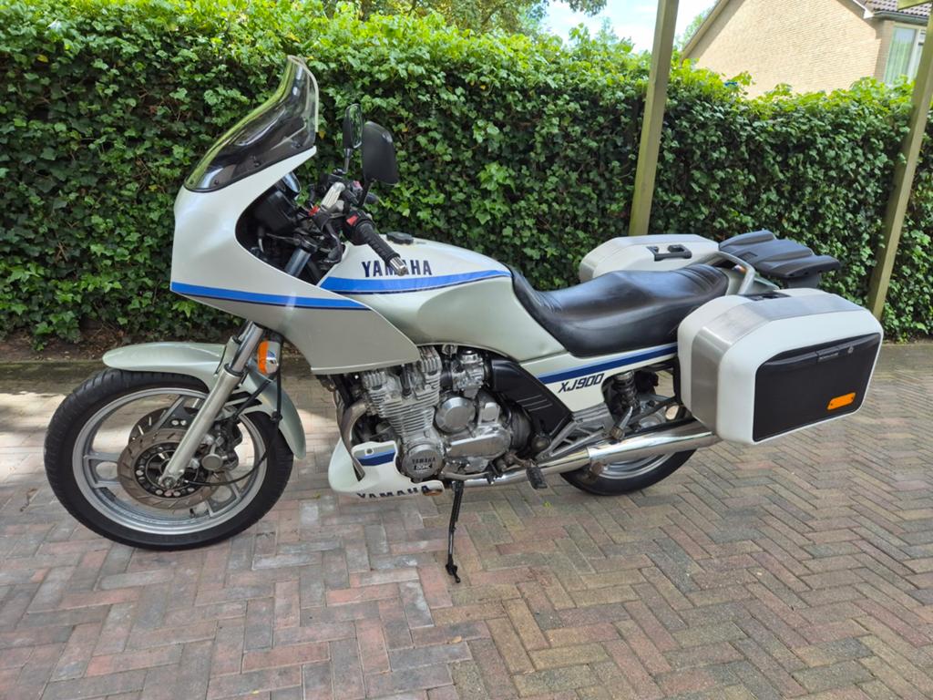 Gezocht topkoffer Krauser wit / alu zie foto kofferset, Motoren, Ophalen of Verzenden