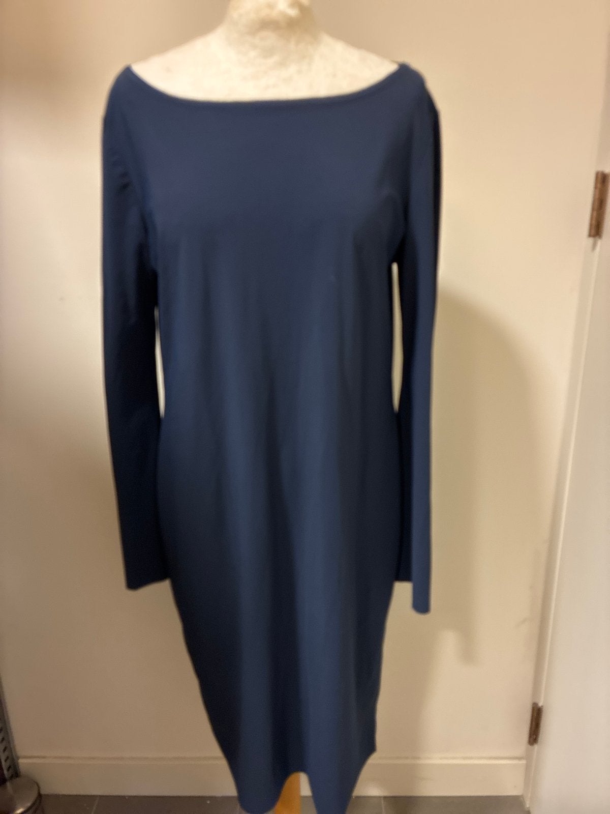 LaDress Midnight travelstof jurk met boothals M, Kleding | Dames, Maat 38/40 (M), Blauw, Ophalen of Verzenden, Zo goed als nieuw