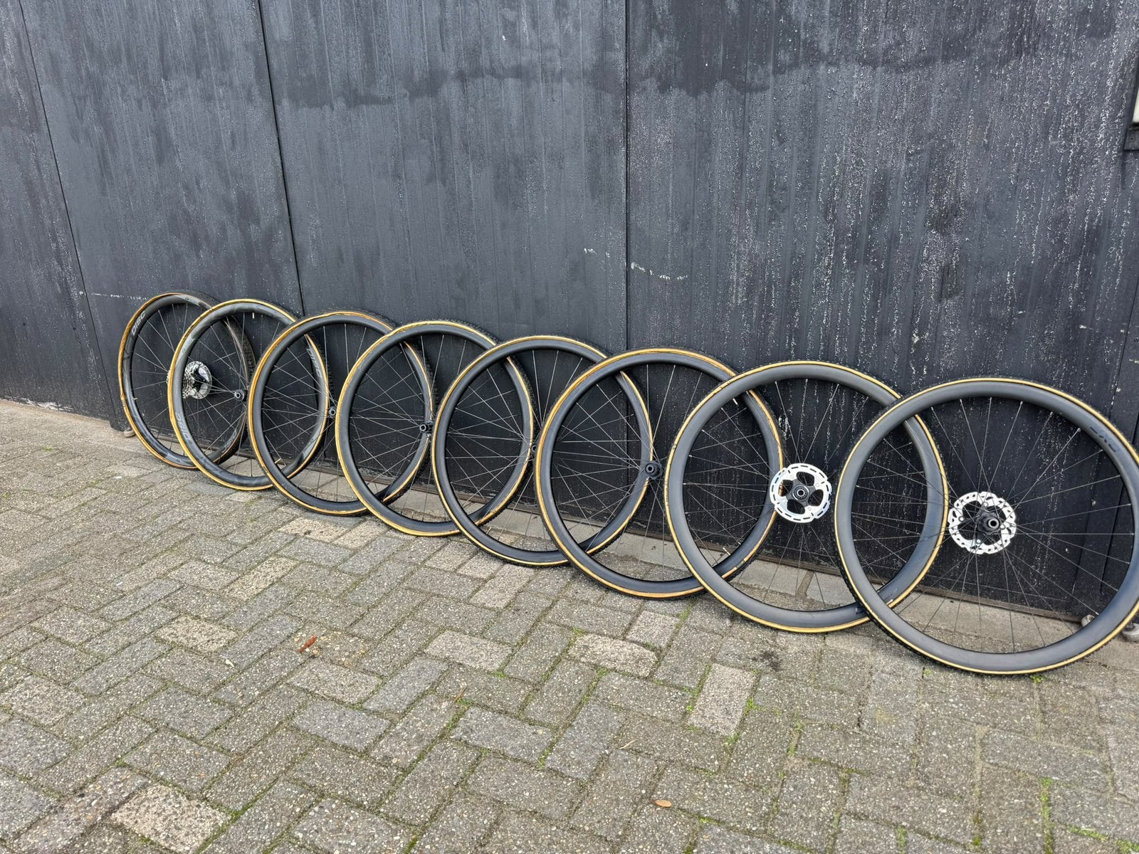 Tube wielsets disc dugast, Fietsen en Brommers, Ophalen, Zo goed als nieuw