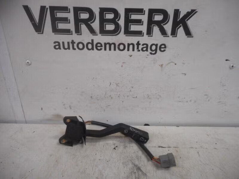 RUITENWISSER SCHAKELAAR Volvo 740 Estate (1347929), Gebruikt, Info@volvocars.com, Ophalen of Verzenden, Volvo