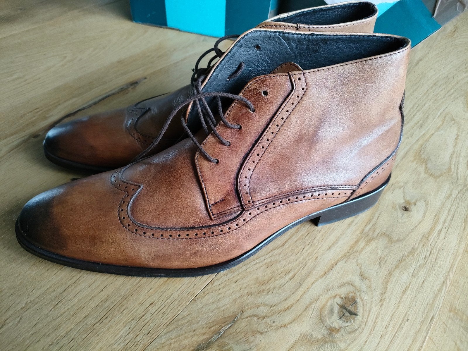 Jones Bootmaker Leren Brogues Maat 42, Kleding | Heren, Bruin, Jones Bootmaker, Ophalen of Verzenden, Zo goed als nieuw