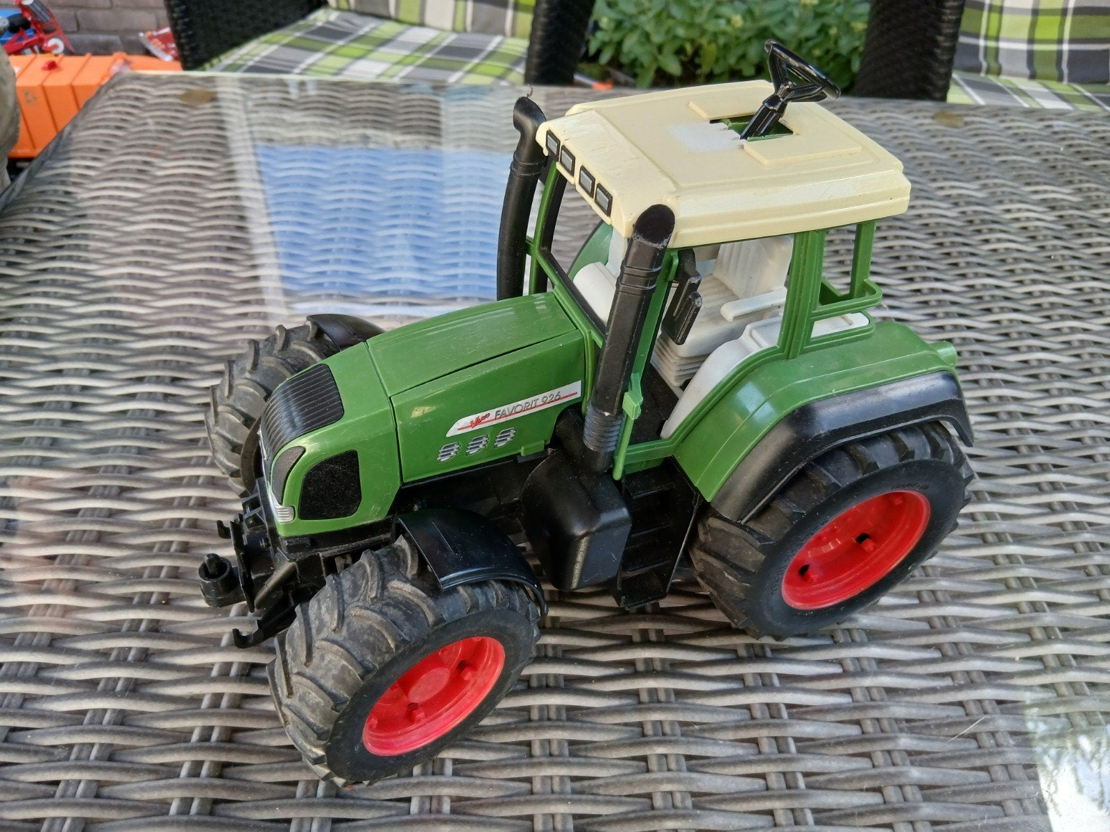 Bruder Fendt trekker in goede staat, Kinderen en Baby's, Speelgoed | Speelgoedvoertuigen, Ophalen, Gebruikt
