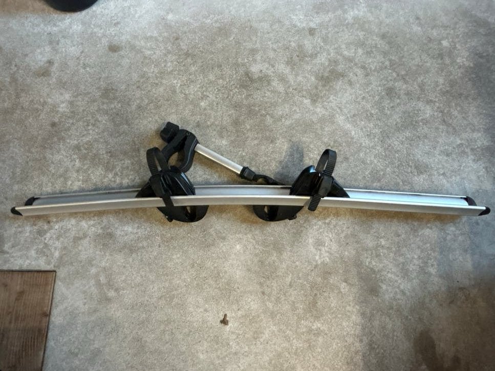 Thule Excellent - 3rd Rail Kit (309823, 302034), Ophalen, Zo goed als nieuw