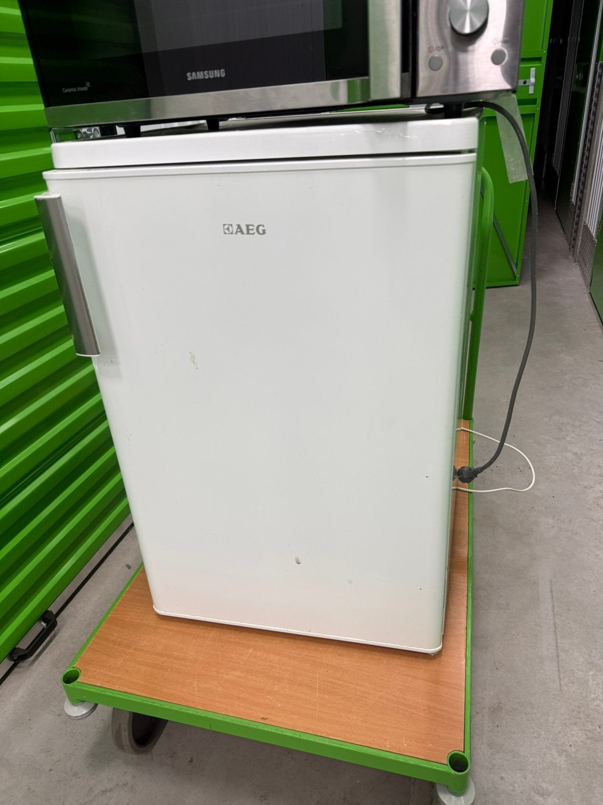 AEG koelkast tafel model, Witgoed en Apparatuur, Ophalen, Zo goed als nieuw, Minder dan 60 cm