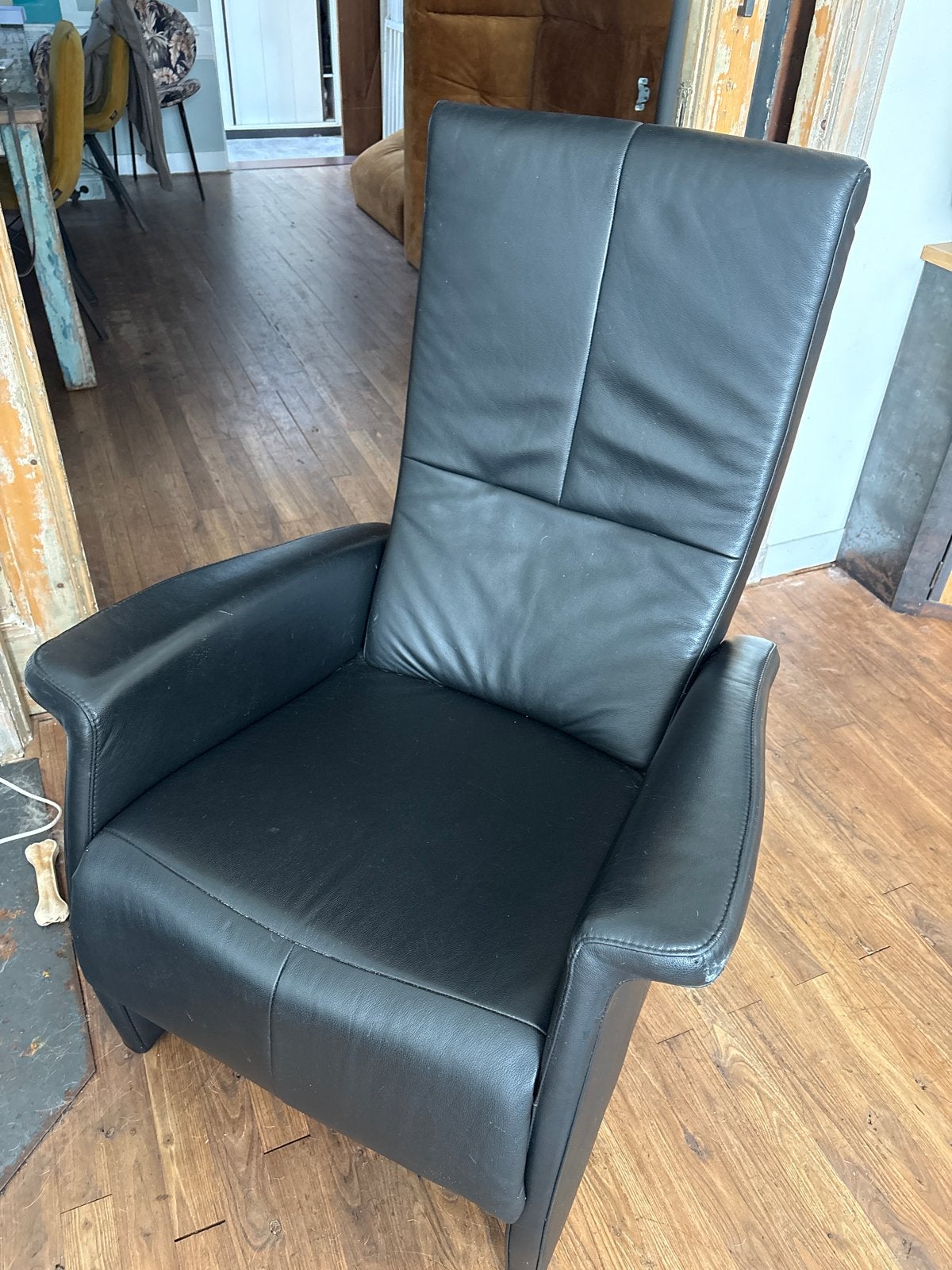 Zwarte Leren Relaxfauteuil - Gebruikt, Gebruikt, Zwart, Leer, Ophalen of Verzenden