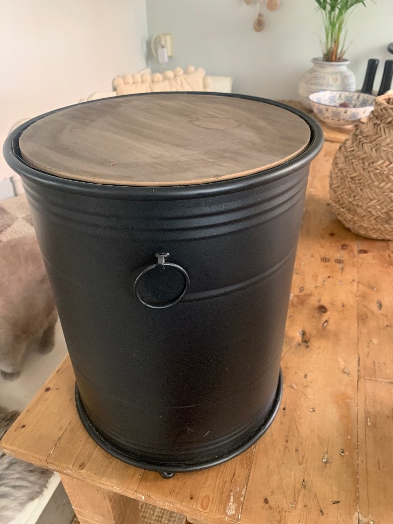 Bijzettafel, Minder dan 55 cm, Gebruikt, Metaal of Aluminium, Rond