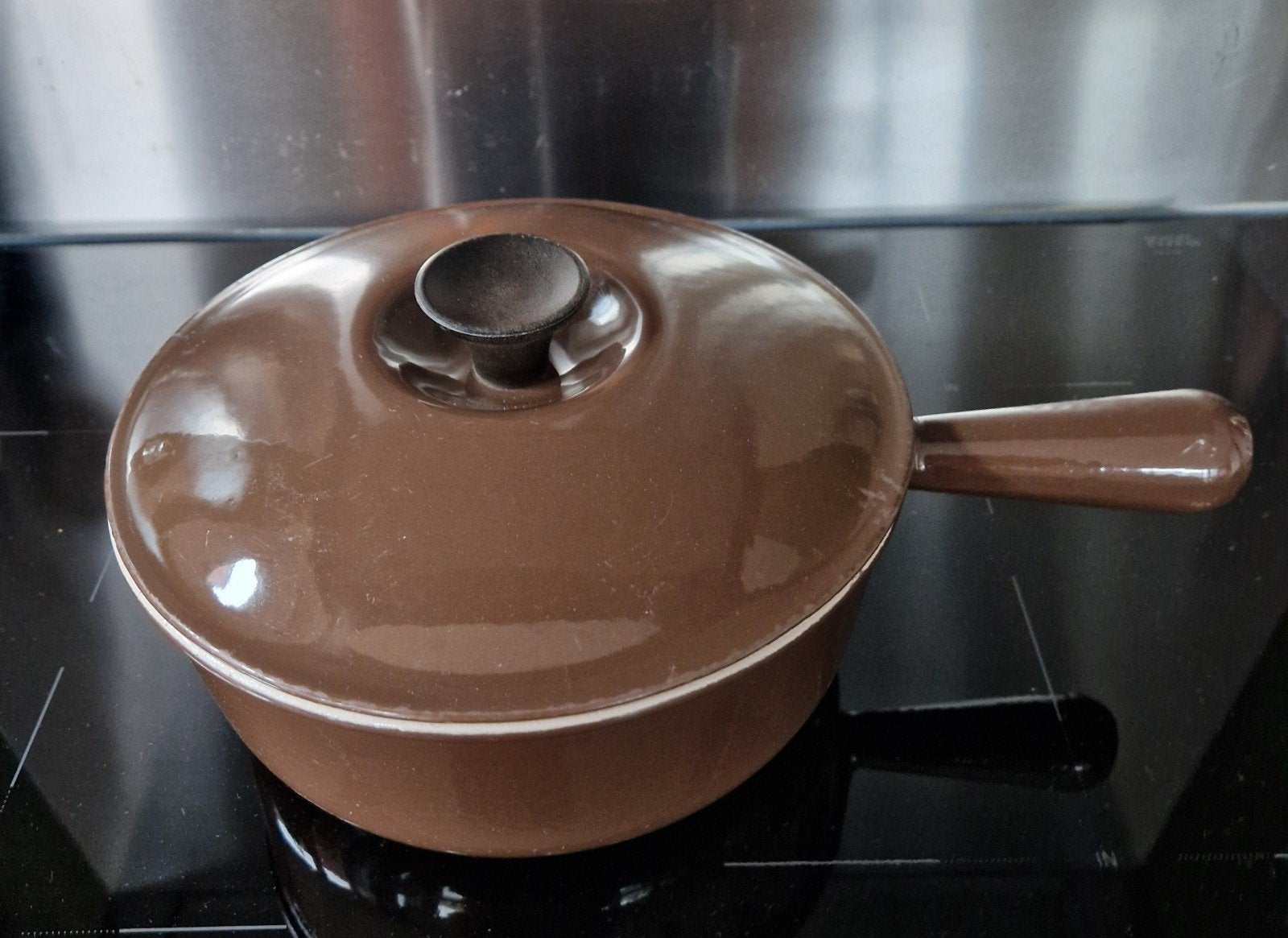 Mooie Le Creuset sauspan (caquelon), Ophalen of Verzenden, Gebruikt, Gietijzer
