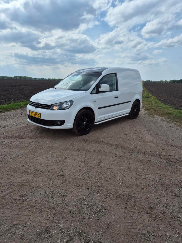 Volkswagen Caddy 1.6 150pk 2013, Auto's, Voorwielaandrijving, 4 cilinders, 700 kg, Volkswagen
