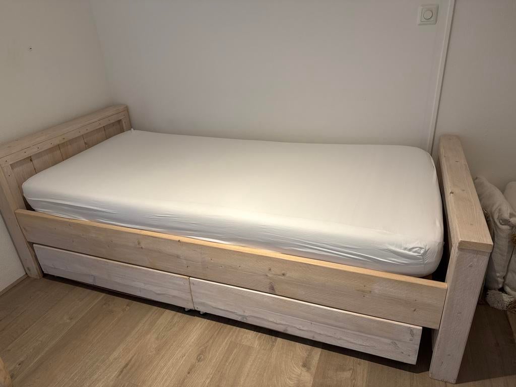 Steigerhouten bed met lades - 90x200 cm, Huis en Inrichting, Slaapkamer | Bedden, Gebruikt, Eenpersoons, 90 cm, 200 cm, Steigerhout