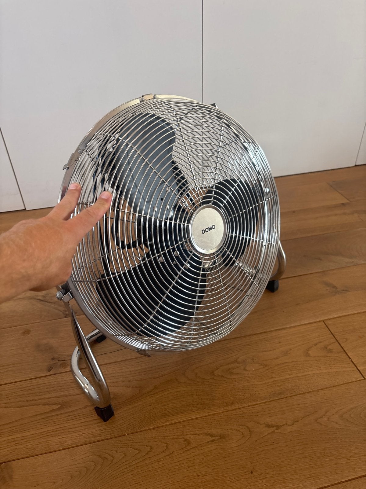Domo Vloerventilator - Krachtige en Stijlvolle Koeling, Witgoed en Apparatuur, Ventilatoren, Ophalen of Verzenden, Zo goed als nieuw