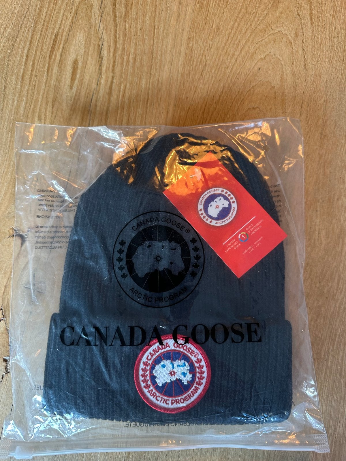 Canada Goose Muts Zwart - Nieuw met labels, Verzenden, Nieuw, Muts