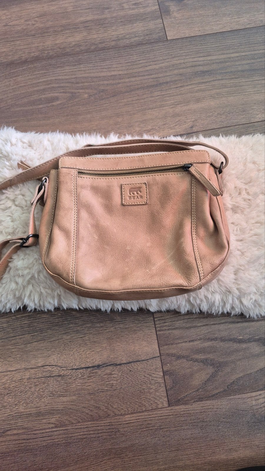 Beige leren handtas van Bear, zo goed als nieuw, Ophalen of Verzenden, Zo goed als nieuw, Beige, Handtas